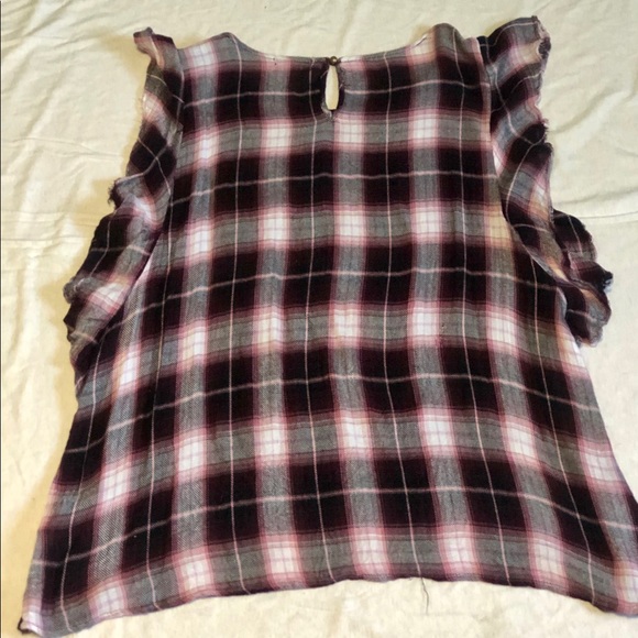 C&J Top - Picture 2 of 3